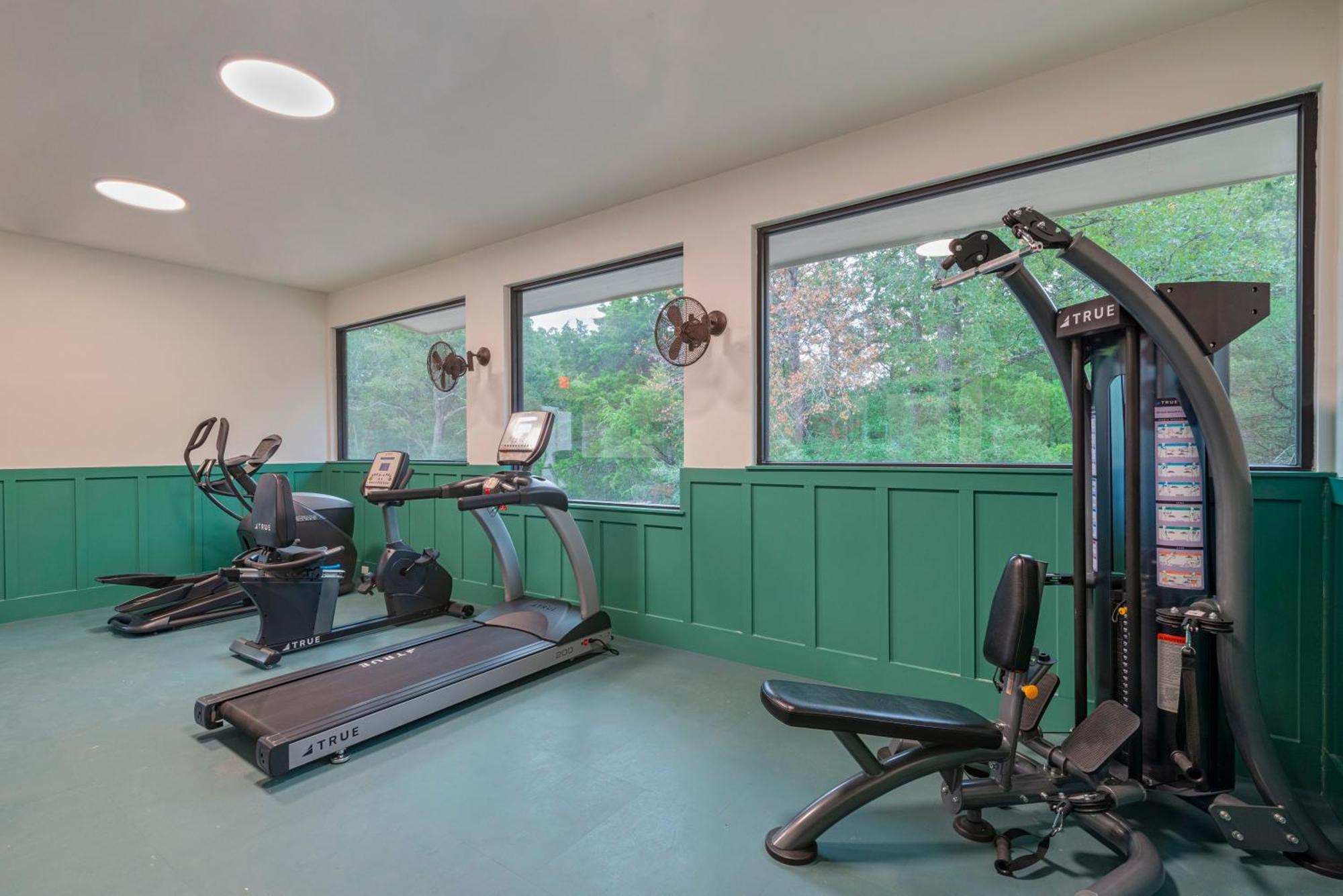 Great Escapes Rv Resort Bryan College Station Bagian luar foto